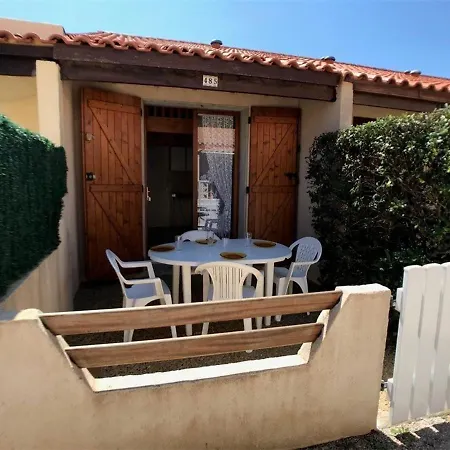 Villa Charmante T1+cabine+mezzanine - 4 Pers, Terrasse, Parking, Proximite Commerces, Bord De - Fr-1-81-53 Leucate